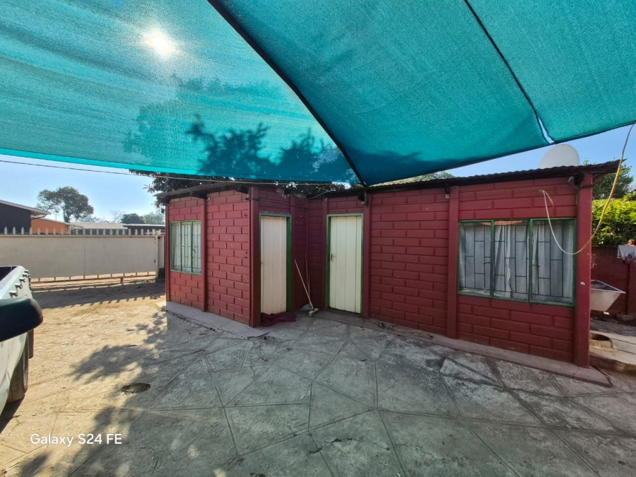 3 Bedroom Property for Sale in Rustenburg North North West